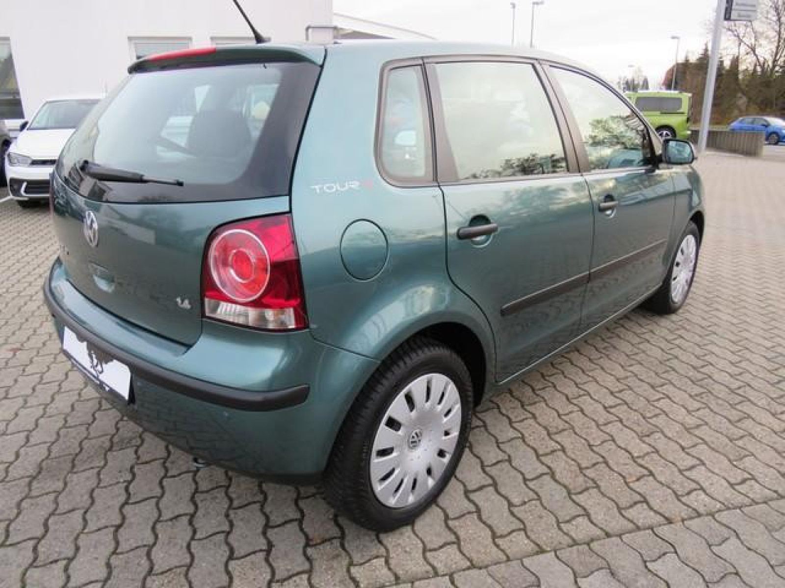 diagonalansicht-hinten-aussen