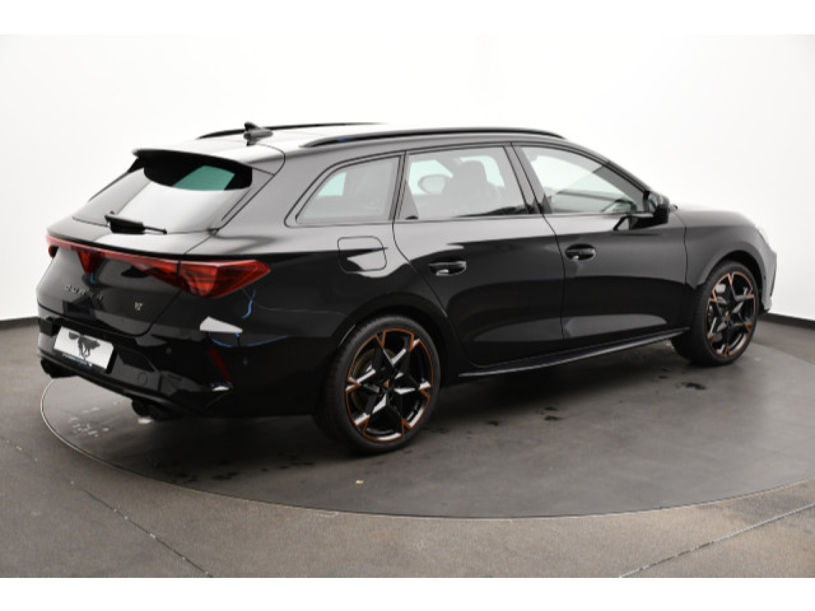 diagonalansicht-hinten-aussen