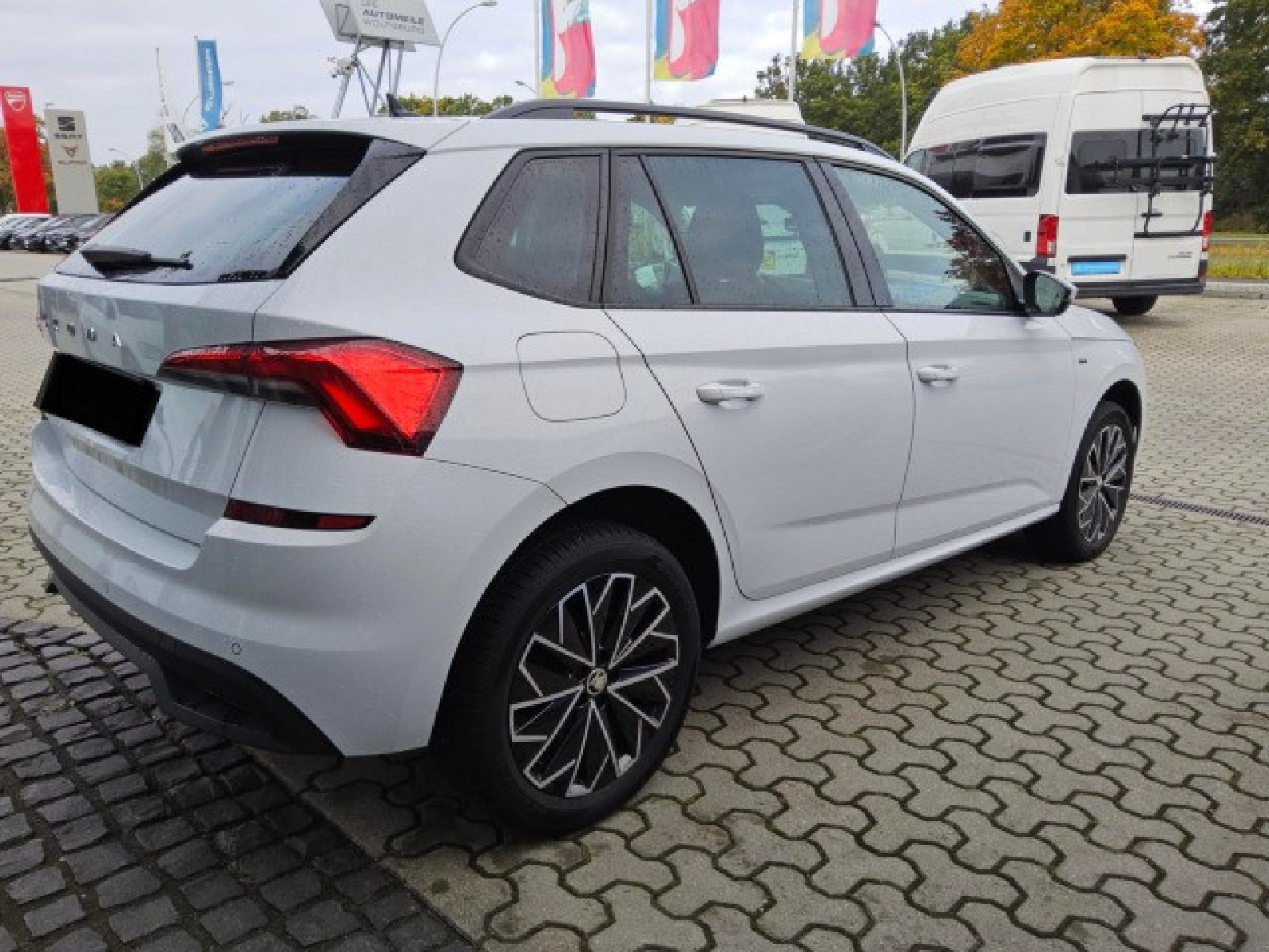 diagonalansicht-hinten-aussen