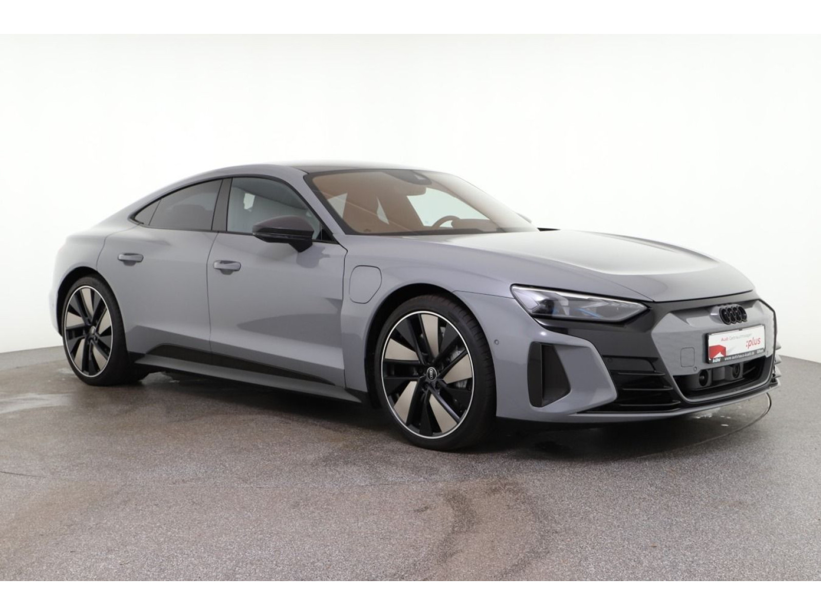 diagonal-frontansicht-aussen